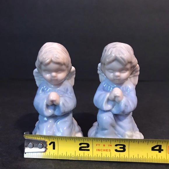 2 VINTAGE BLUE PRAYING ANGELS CANDLE STICK HOLDERS - Picture 7 of 11